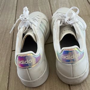 Brand: Adidas - Grand Court sneakers
Size: 9
Color: Iridescent/White
